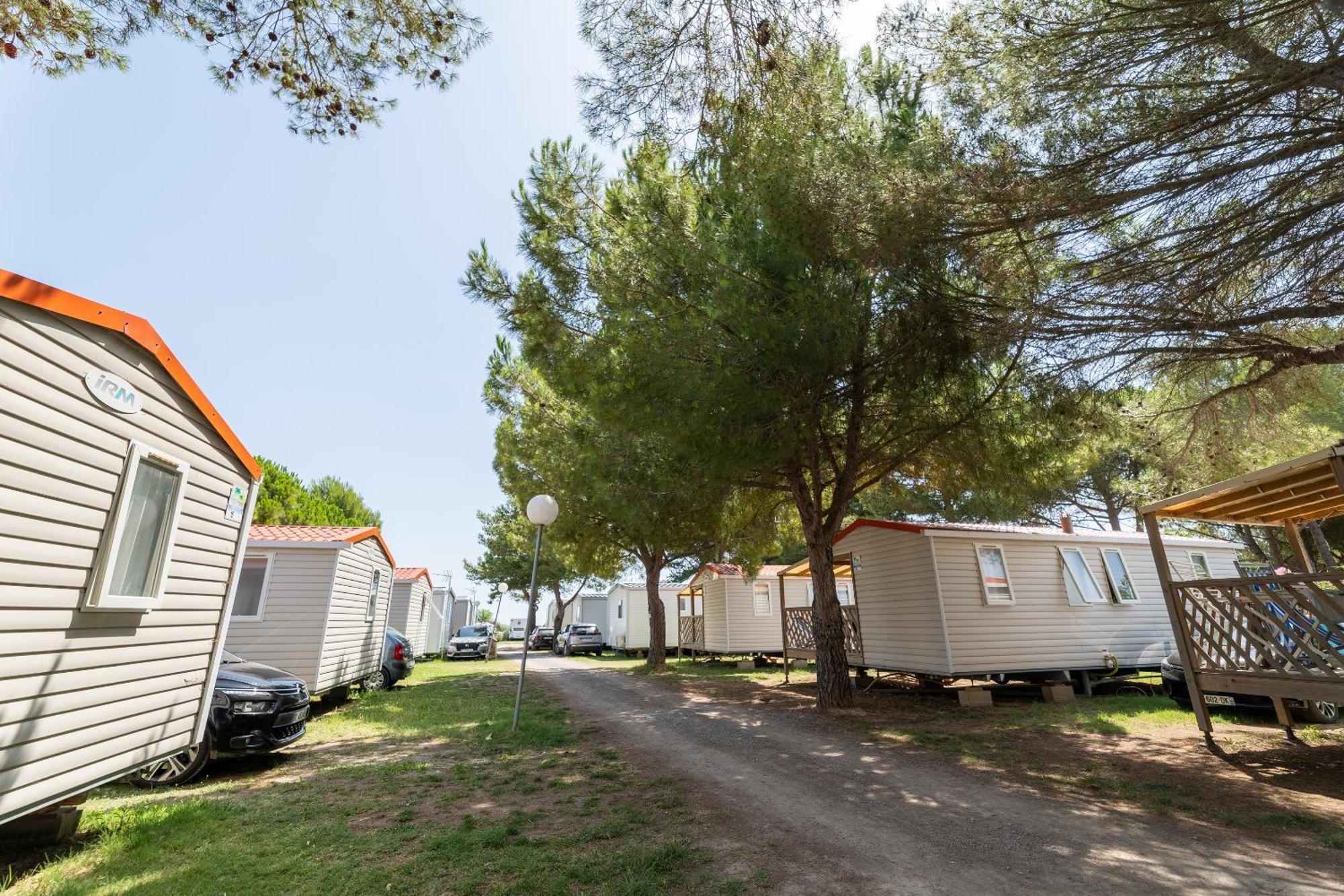 Camping Beau Rivage Hotel Meze Ngoại thất bức ảnh